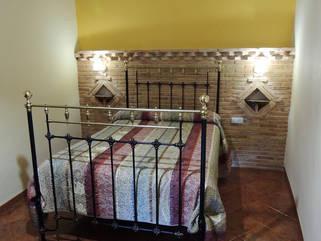 Las Bodegas Del Gilo Valdealgorfa ห้อง รูปภาพ