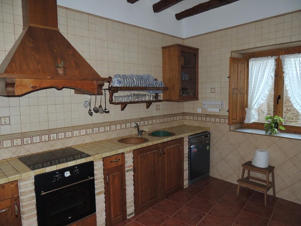 Las Bodegas Del Gilo Valdealgorfa ภายนอก รูปภาพ